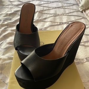 Black Cathy Jean wedges